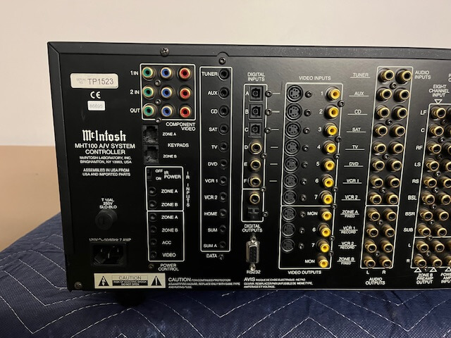 McIntosh MHT 100 AV system controller